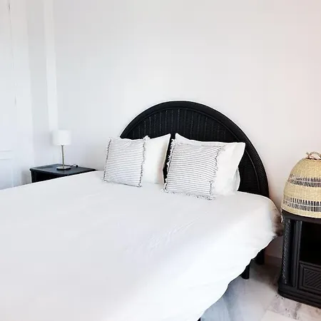 La Mairena - Duplex With Panoramic Sea Views *