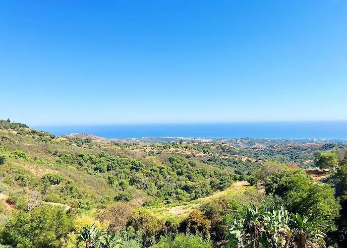 아파트 La Mairena - Duplex With Panoramic Sea Views