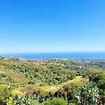 Apartment La Mairena - Duplex With Panoramic Sea Views